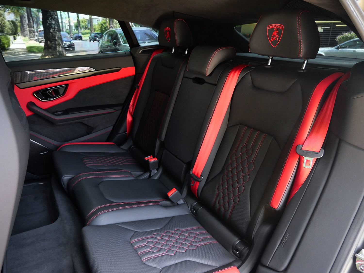 Used 2025 Lamborghini Urus S AWD/4WD image 6