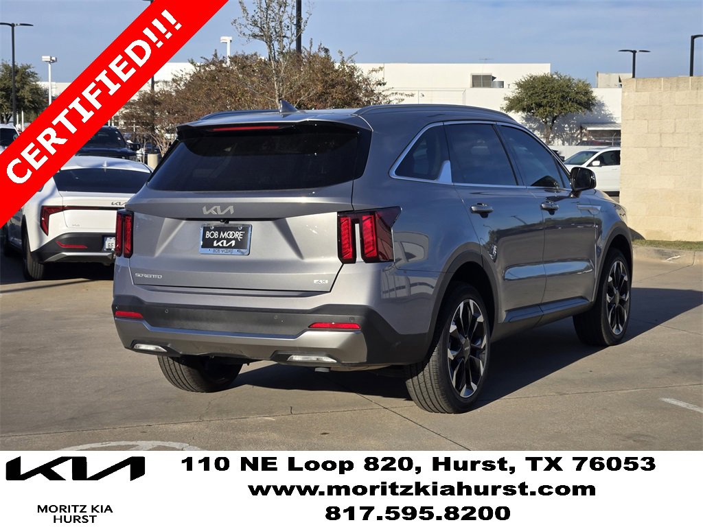Certified 2025 Kia Sorento EX w/ Panoramic Sunroof Package image 4