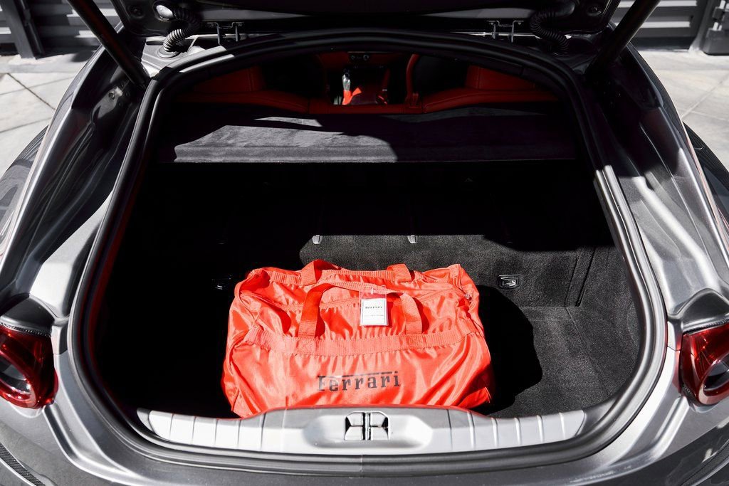 Used 2020 Ferrari GTC4Lusso image 25