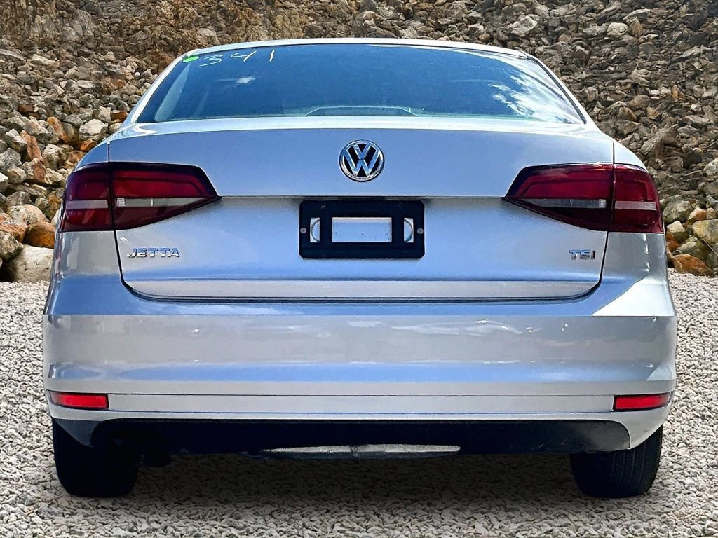 Used 2016 Volkswagen Jetta S FWD image 4