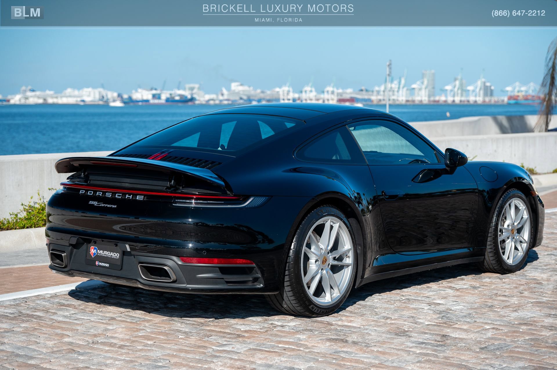 Used 2022 Porsche 911 Carrera image 4