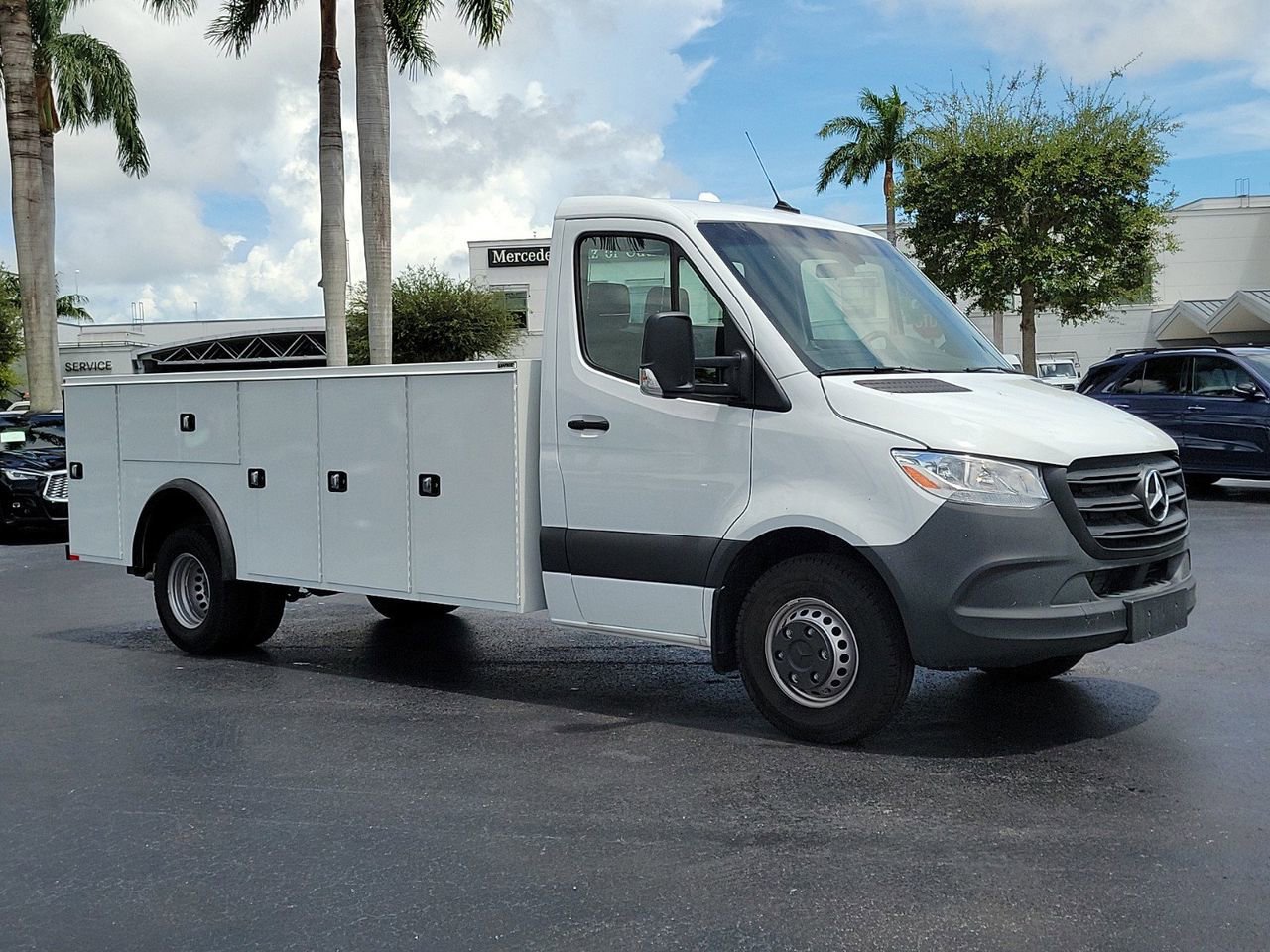 New 2023 Mercedes-Benz Sprinter 4500 image 27