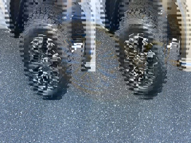 Used 2019 Ford Ranger XLT w/ Equipment Group 301A Mid image 21