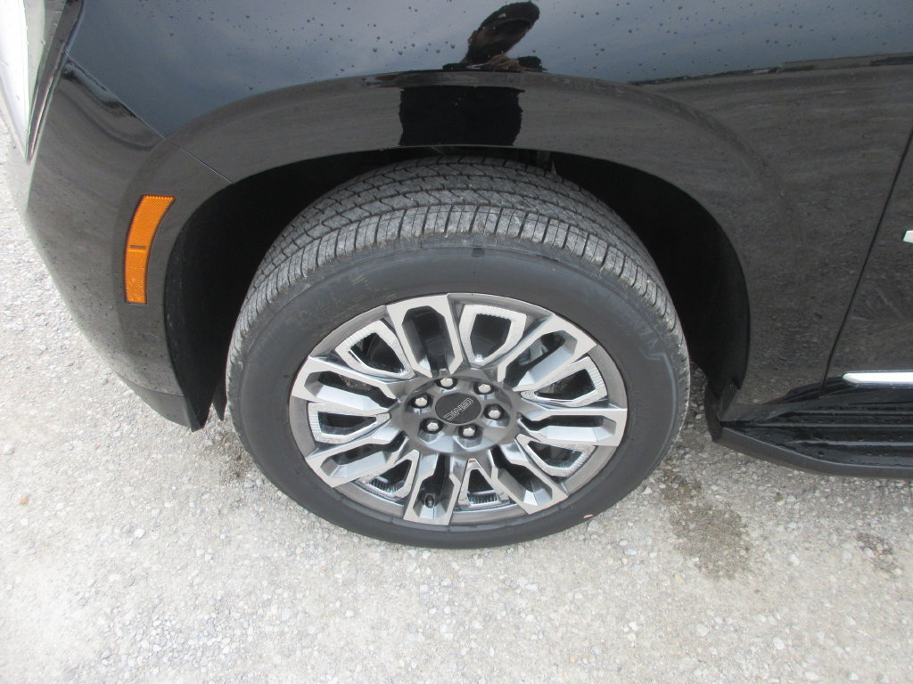 New 2026 GMC Yukon XL Elevation AWD/4WD image 11
