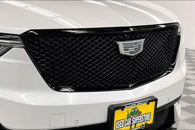 Used 2024 Cadillac XT6 Sport w/ LPO, ONYX Package AWD/4WD image 35