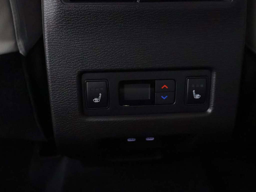 New 2025 Mitsubishi Outlander AWD image 56