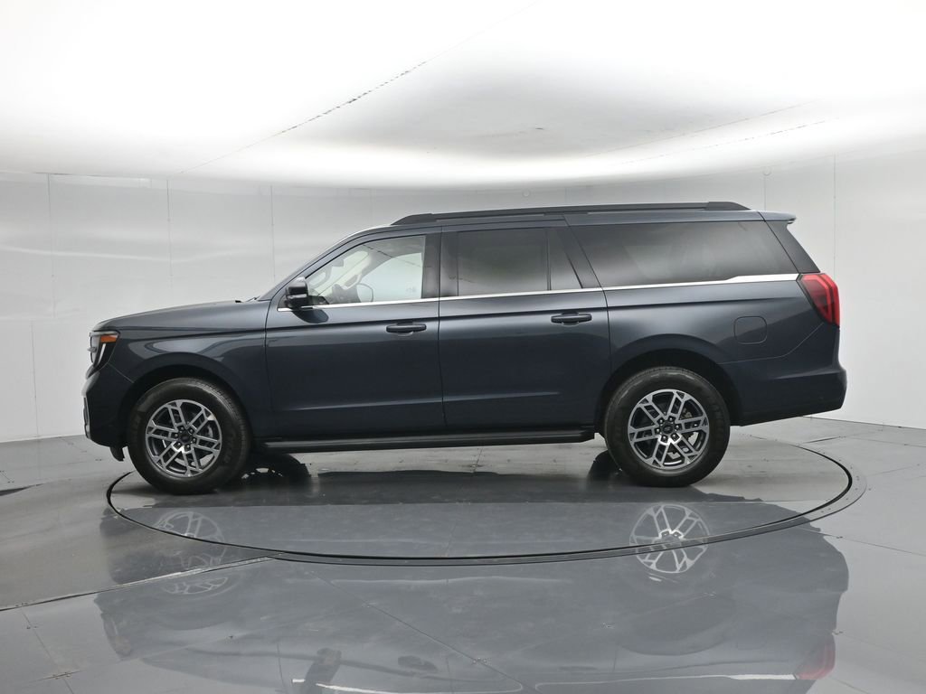 Used 2025 Ford Expedition Max Active RWD image 36