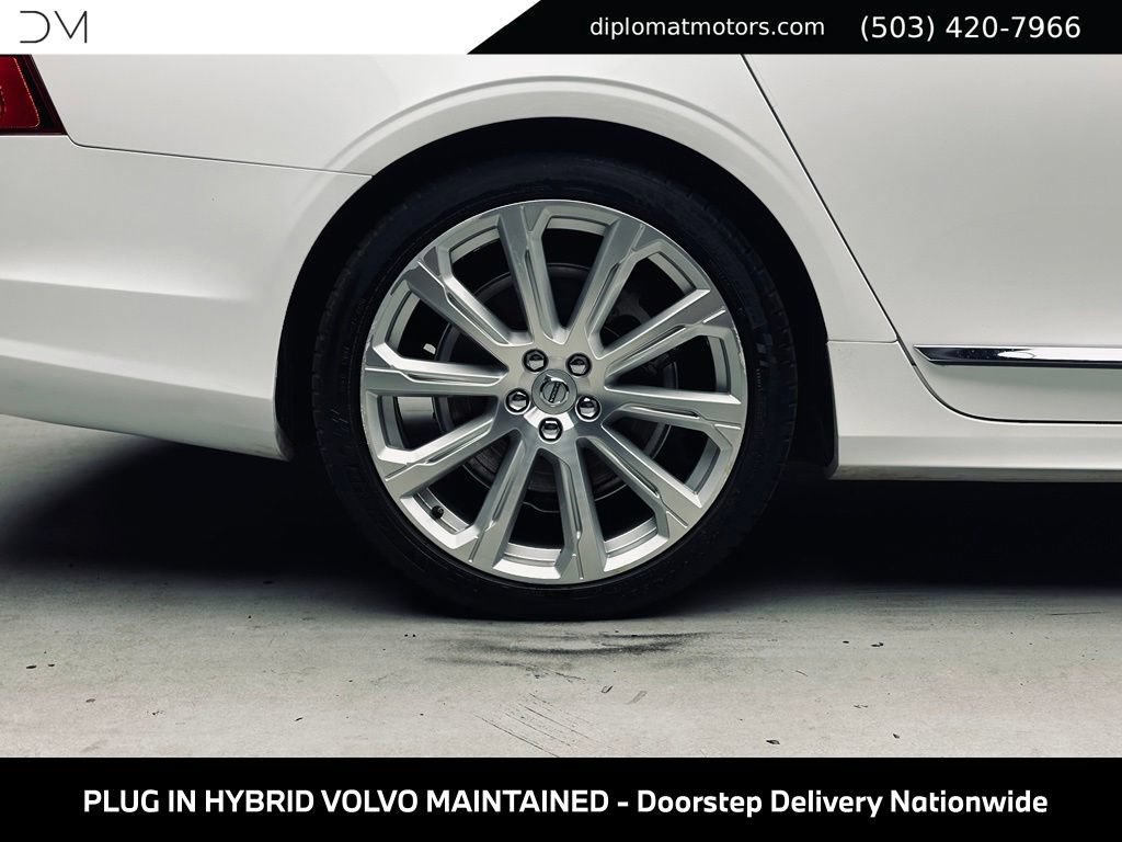 Used 2019 Volvo S90 T8 Inscription w/ Advanced Package AWD/4WD image 45