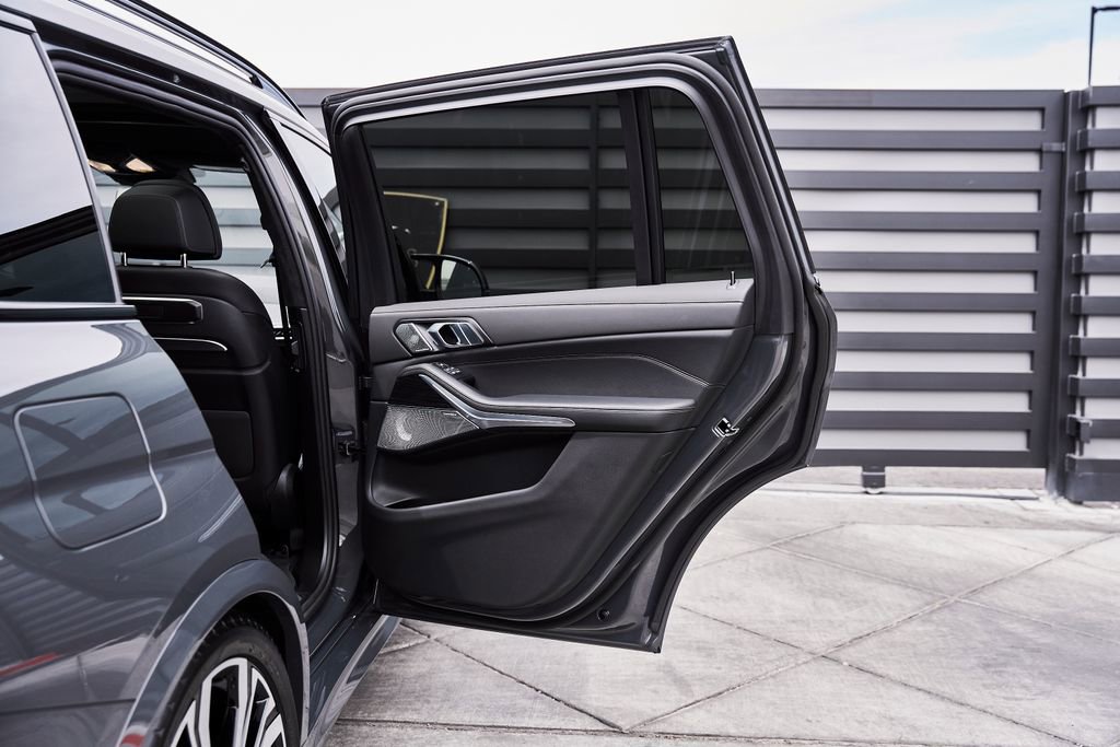 Used 2026 BMW X7 M60i image 26