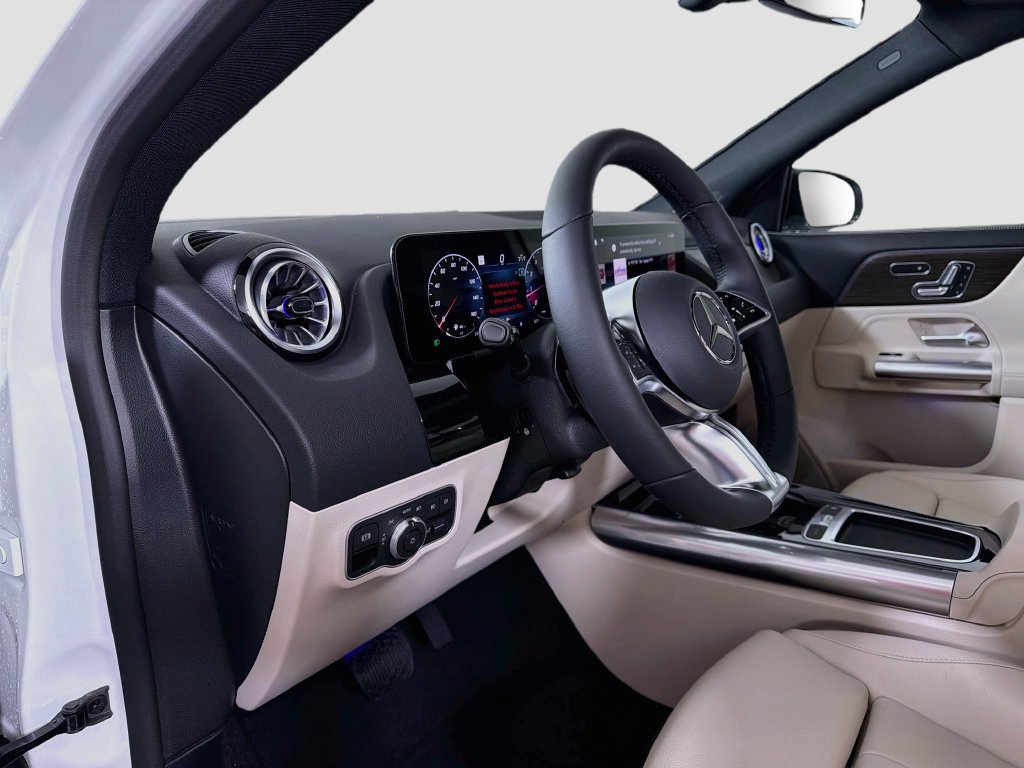 New 2026 Mercedes-Benz GLA 250 4MATIC image 10