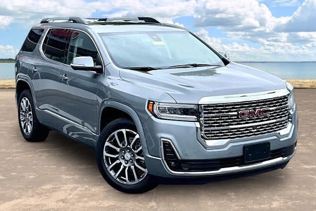 Used 2023 GMC Acadia Denali w/ Denali Ultimate Package