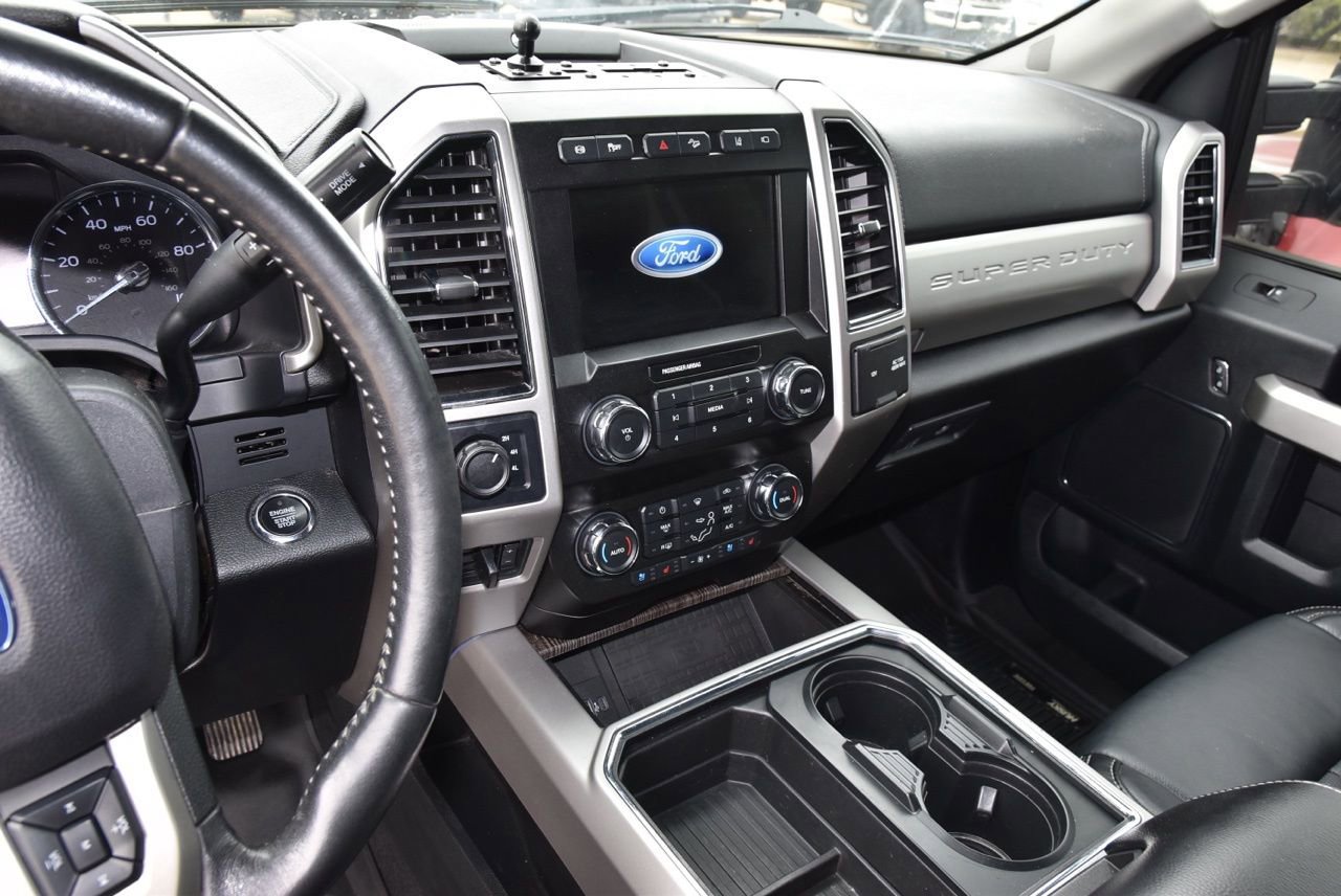 Used 2020 Ford F250 Lariat image 9