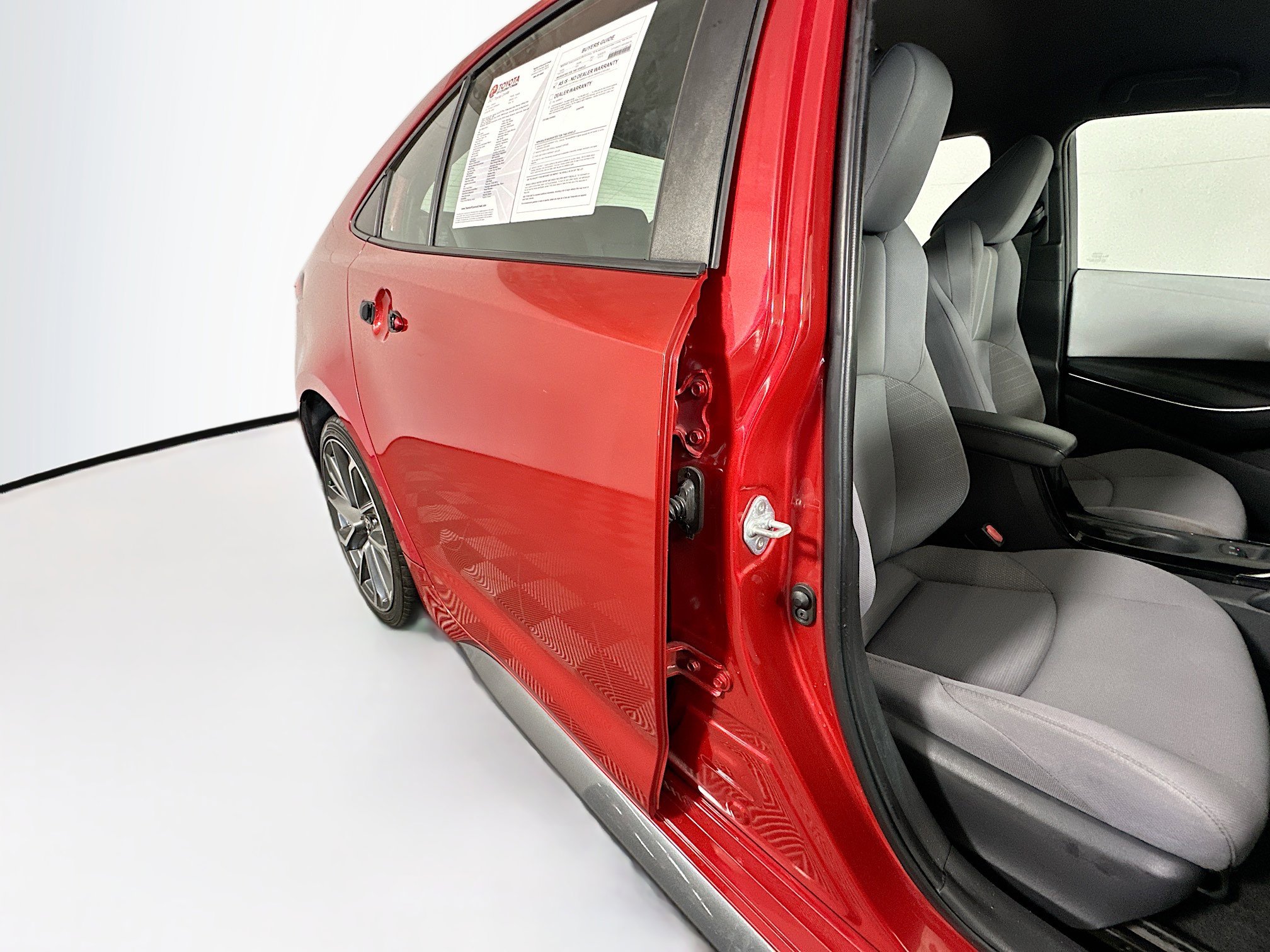 Used 2021 Toyota Corolla SE FWD image 27