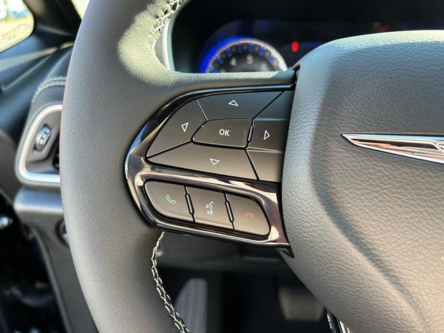 New 2026 Chrysler Pacifica Select image 22