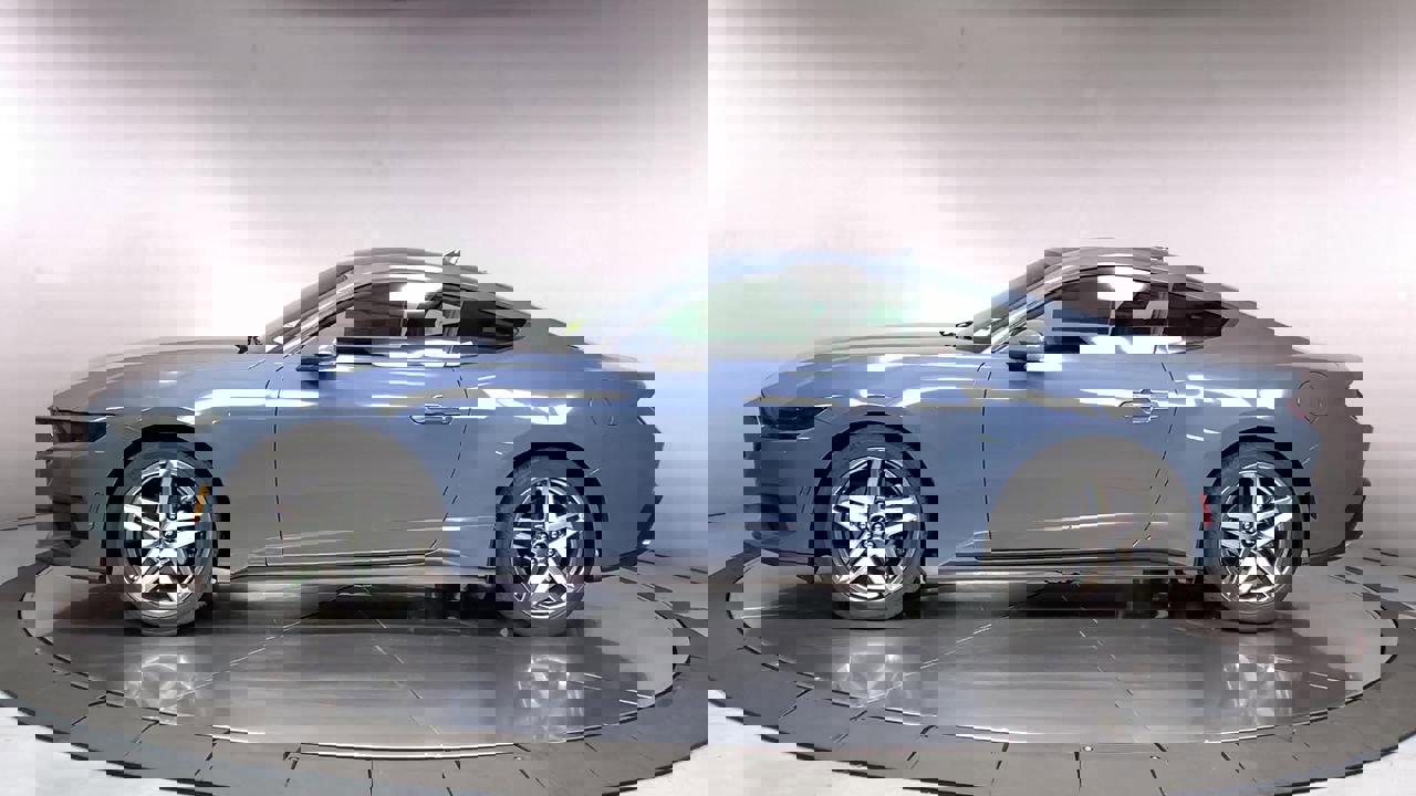 New 2025 Ford Mustang Coupe image 5