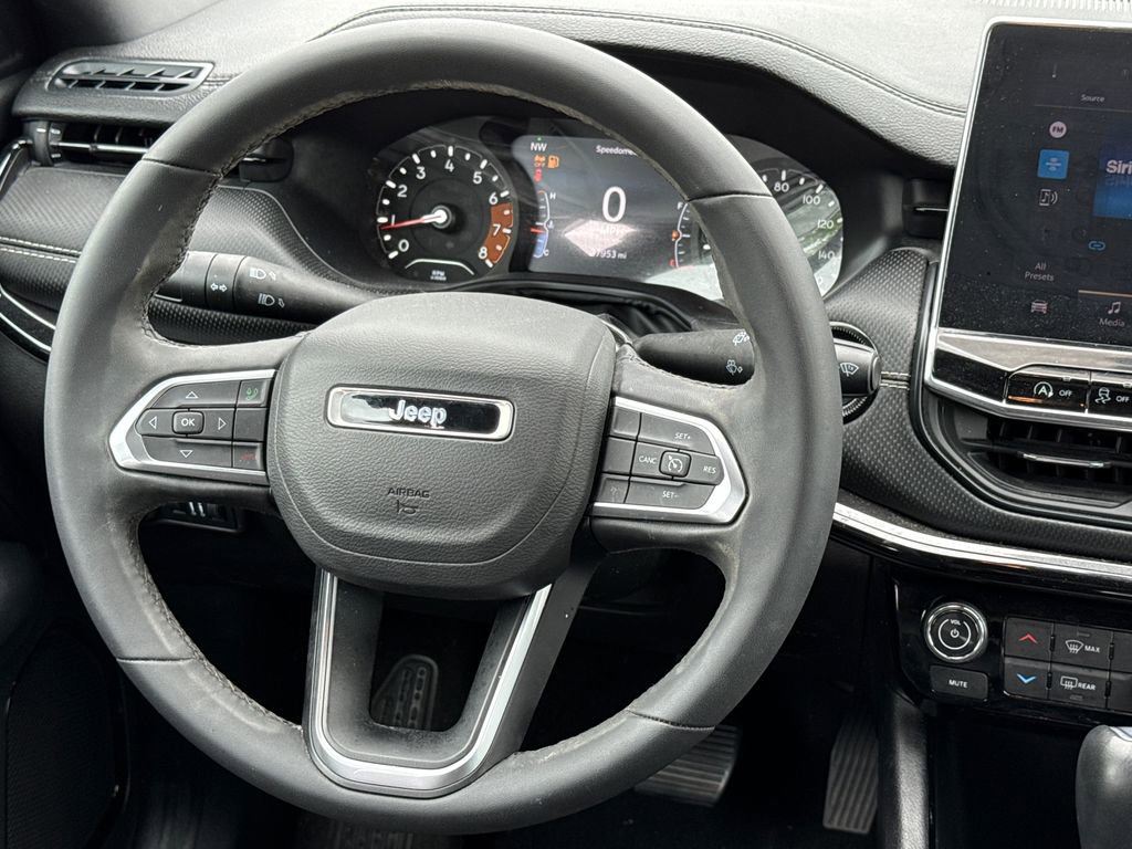 Used 2024 Jeep Compass Latitude w/ Altitude Special Edition image 12