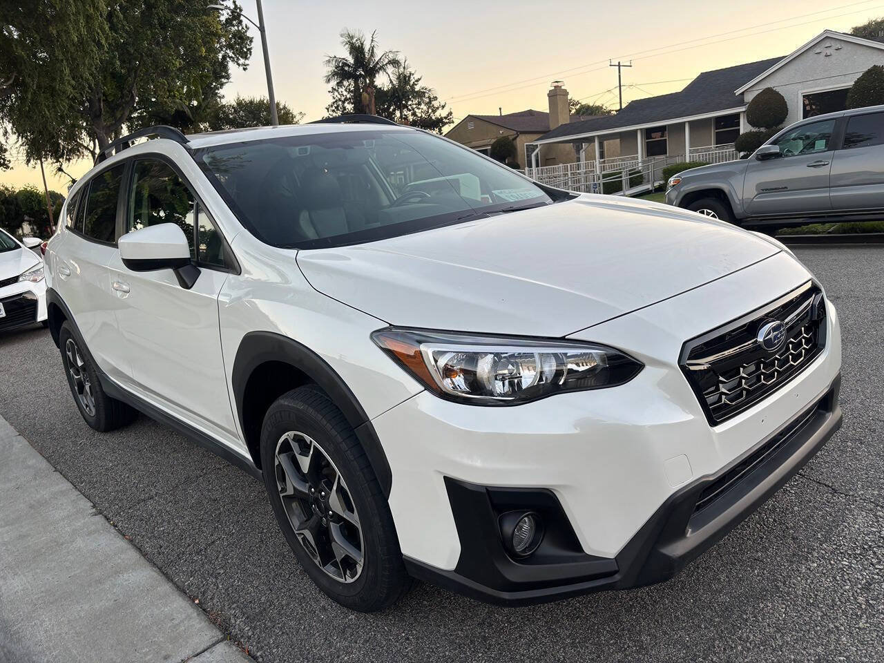 Used 2019 Subaru Crosstrek 2.0i Premium AWD/4WD image 3