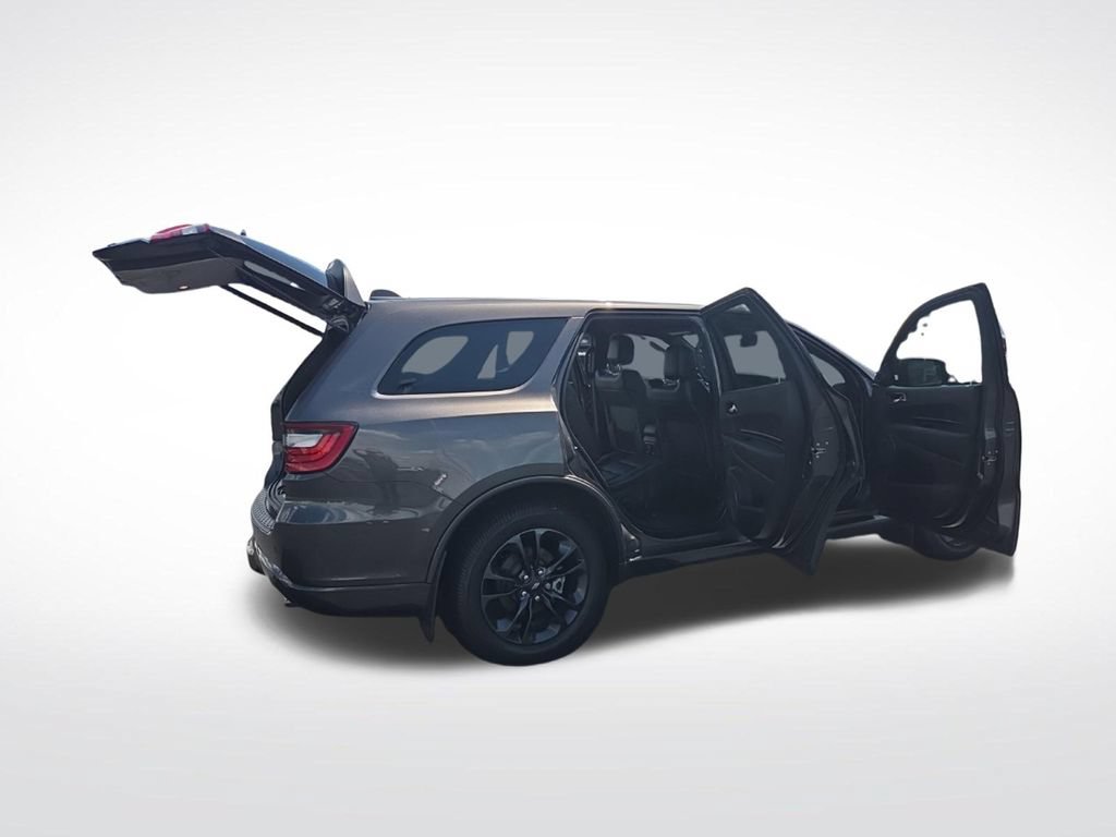 Used 2021 Dodge Durango R/T w/ Blacktop Package AWD/4WD image 16