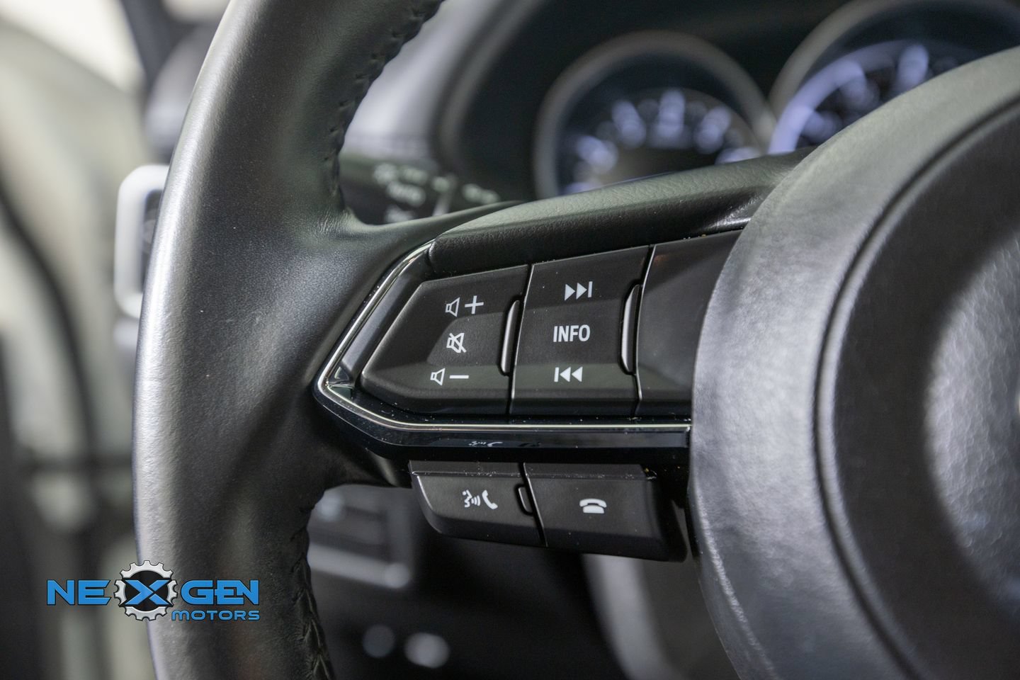 Used 2021 MAZDA CX-5 Touring AWD/4WD image 16
