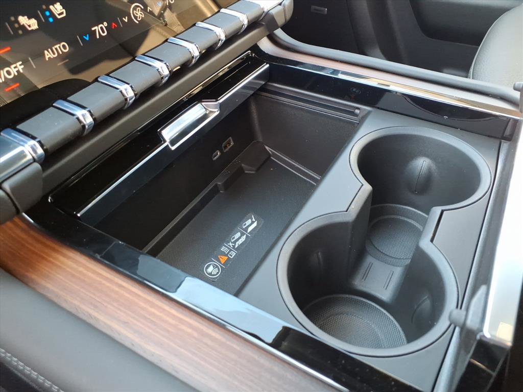 New 2026 GMC Yukon XL Denali image 16