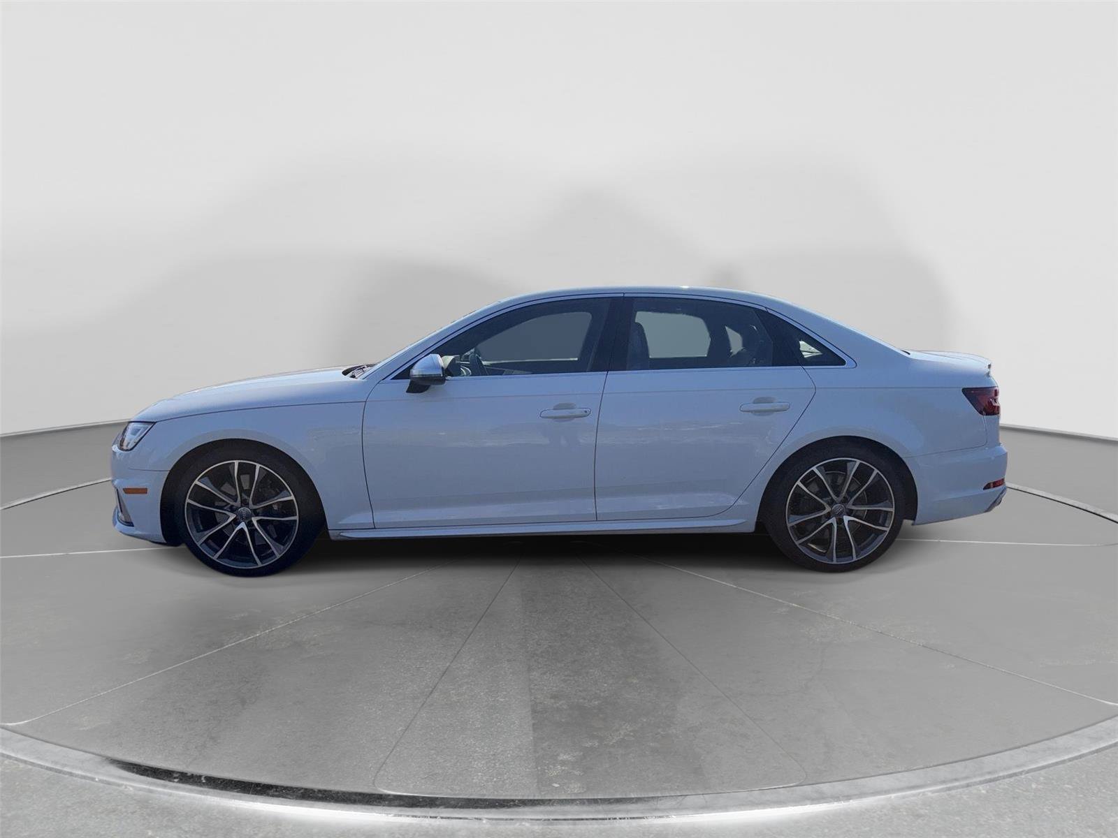 Used 2019 Audi S4 Premium w/ Convenience Package AWD/4WD image 2