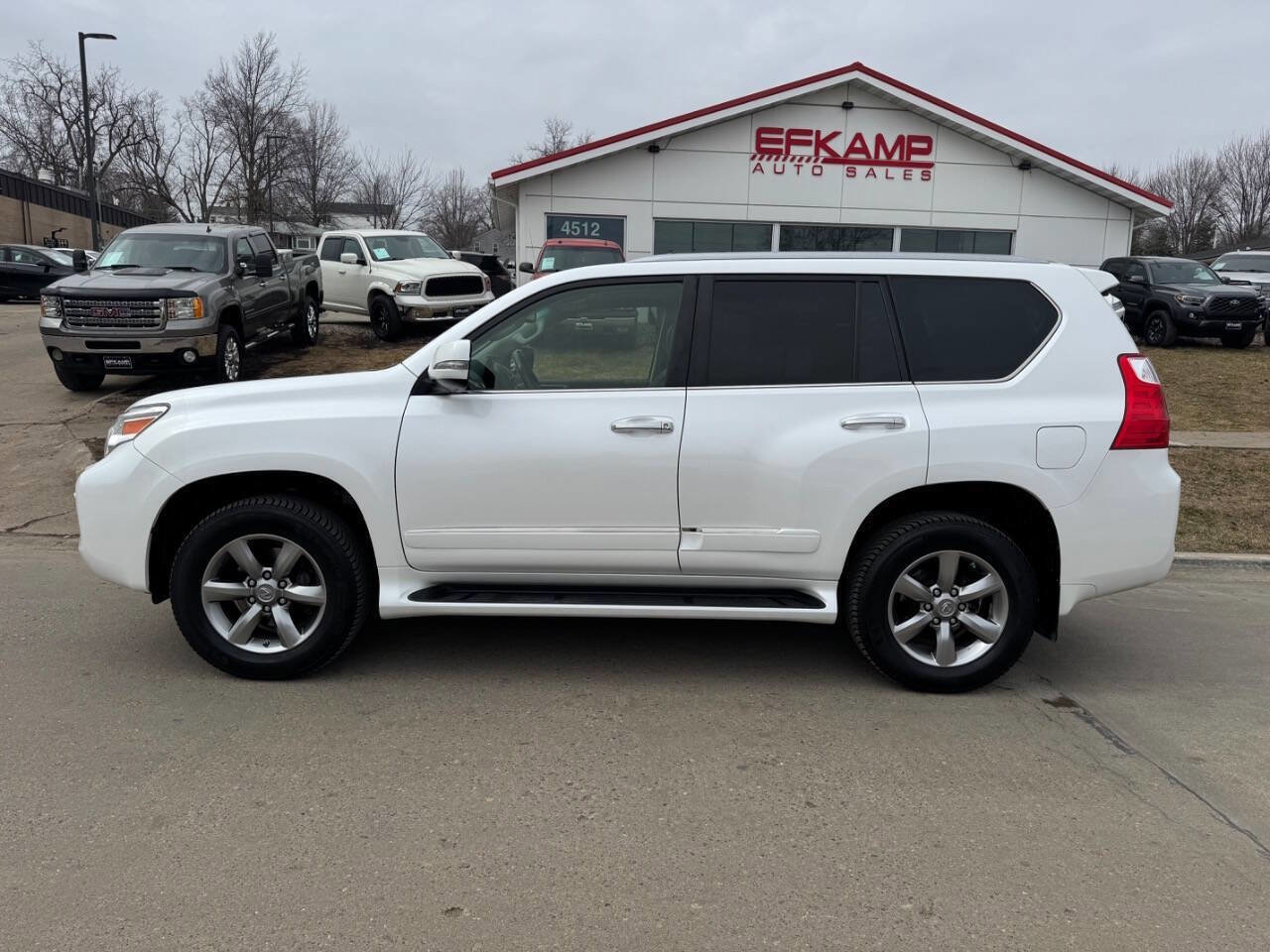 Used 2013 Lexus GX 460 Premium image 2