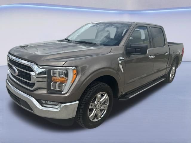 Used 2021 Ford F150 XLT w/ Equipment Group 302A High RWD image 4