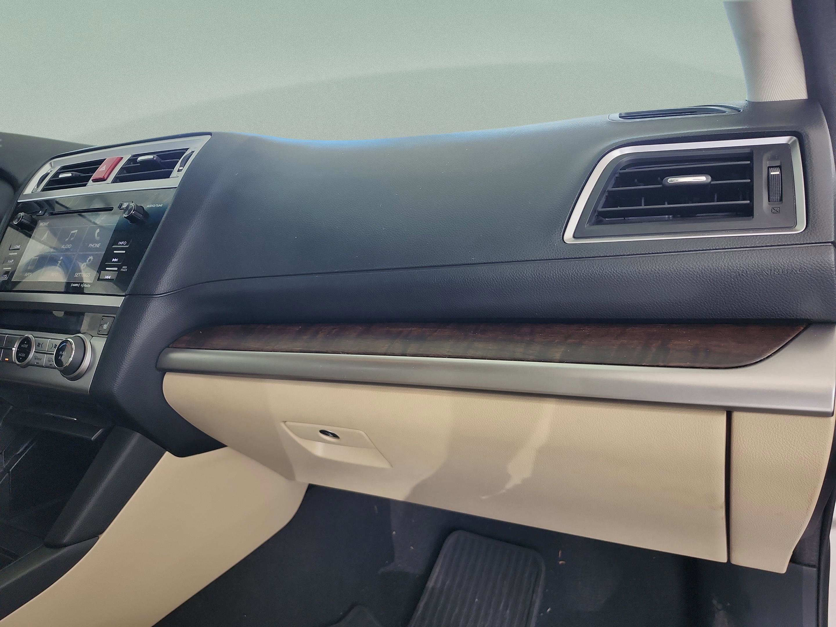 Used 2016 Subaru Outback 2.5i Limited image 18