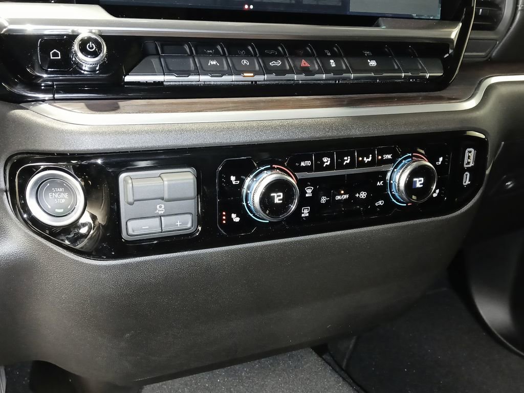 Used 2026 GMC Sierra 1500 SLT AWD/4WD image 20