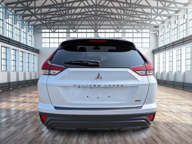 Used 2022 Mitsubishi Eclipse Cross LE FWD image 4
