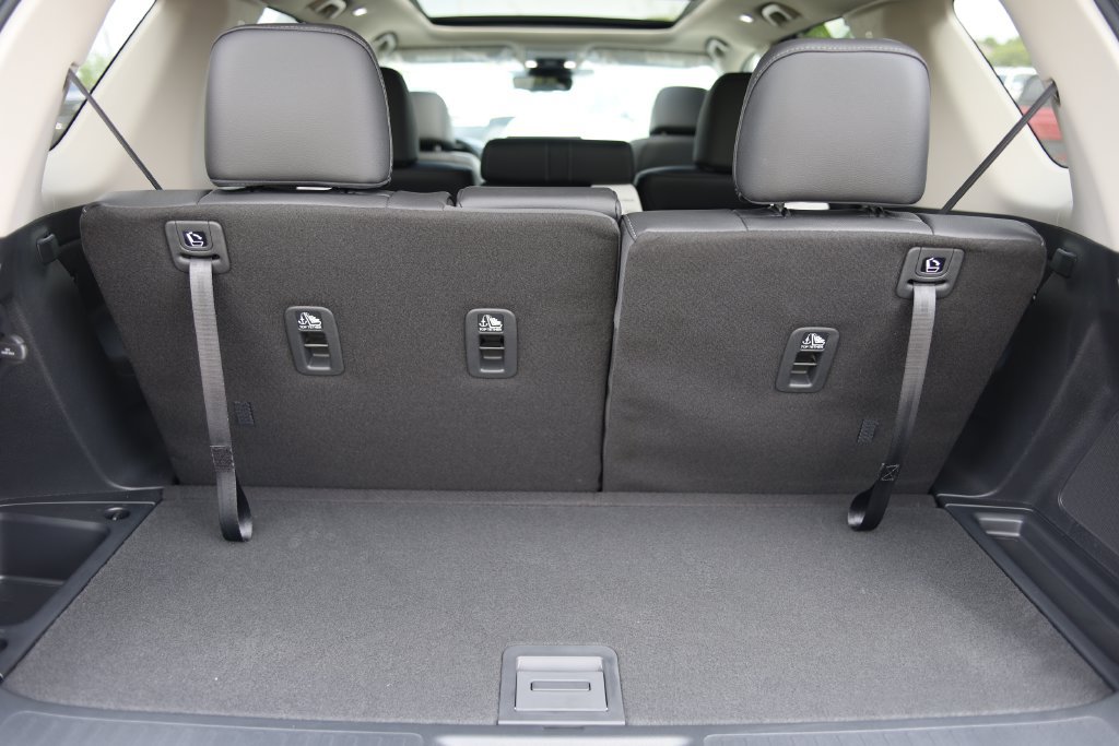 New 2026 Honda Pilot Touring image 9