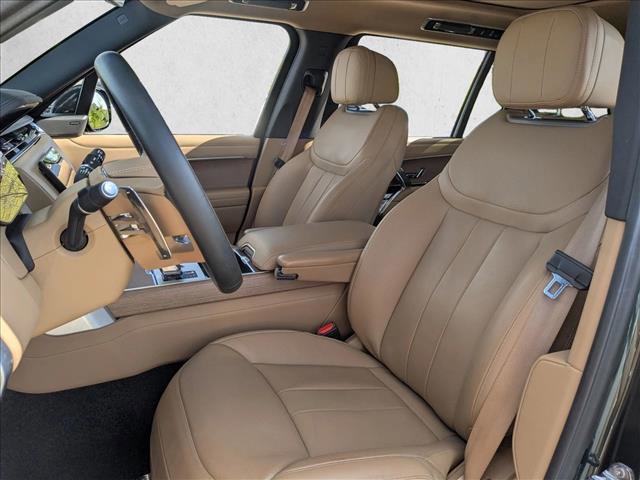 Used 2024 Land Rover Range Rover Long Wheelbase SE AWD/4WD image 16