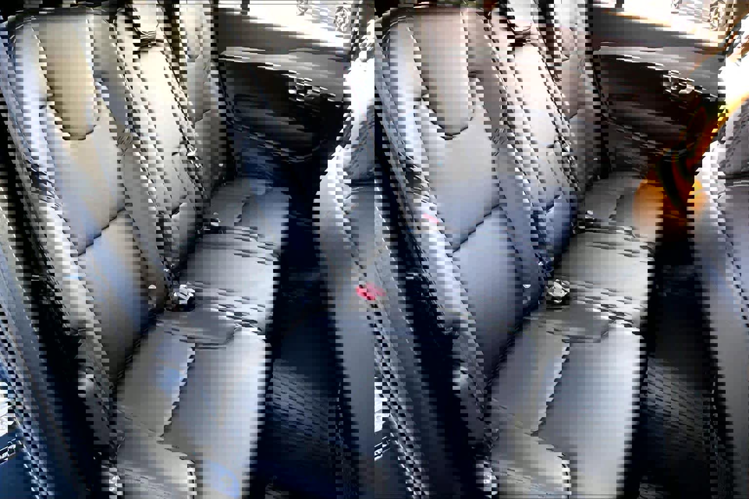 Used 2024 Volvo XC90 B5 Core w/ Protection Package Premier image 18