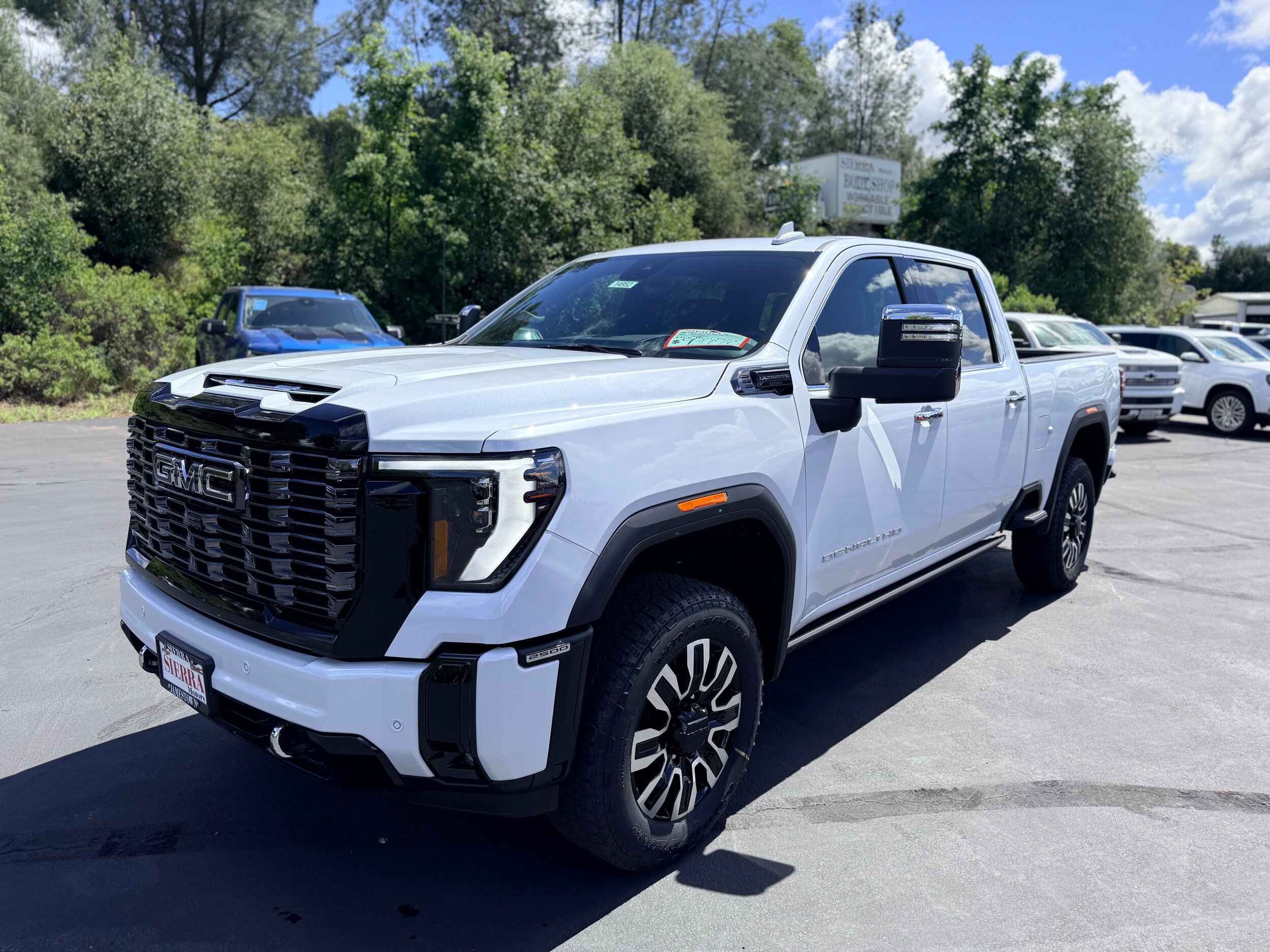 New 2026 GMC Sierra 2500 Denali Ultimate w/ Max Trailering Package