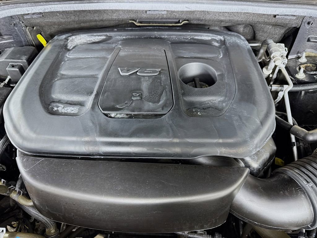 Used 2022 Jeep Grand Cherokee Laredo X image 40