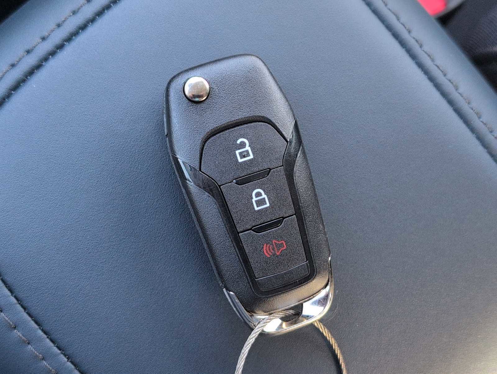 New 2025 Ford Maverick XL w/ Equipment Group 102A image 24