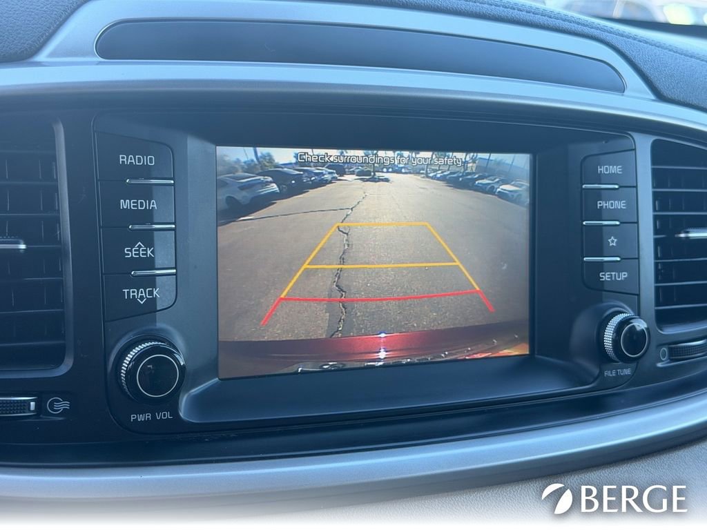 Used 2020 Kia Sorento EX image 27