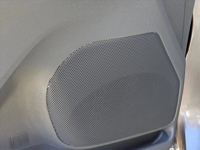 Used 2020 Toyota Sienna XLE w/ XLE Navigation Package image 7