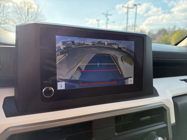 Used 2024 Toyota Tacoma TRD Off-Road image 17