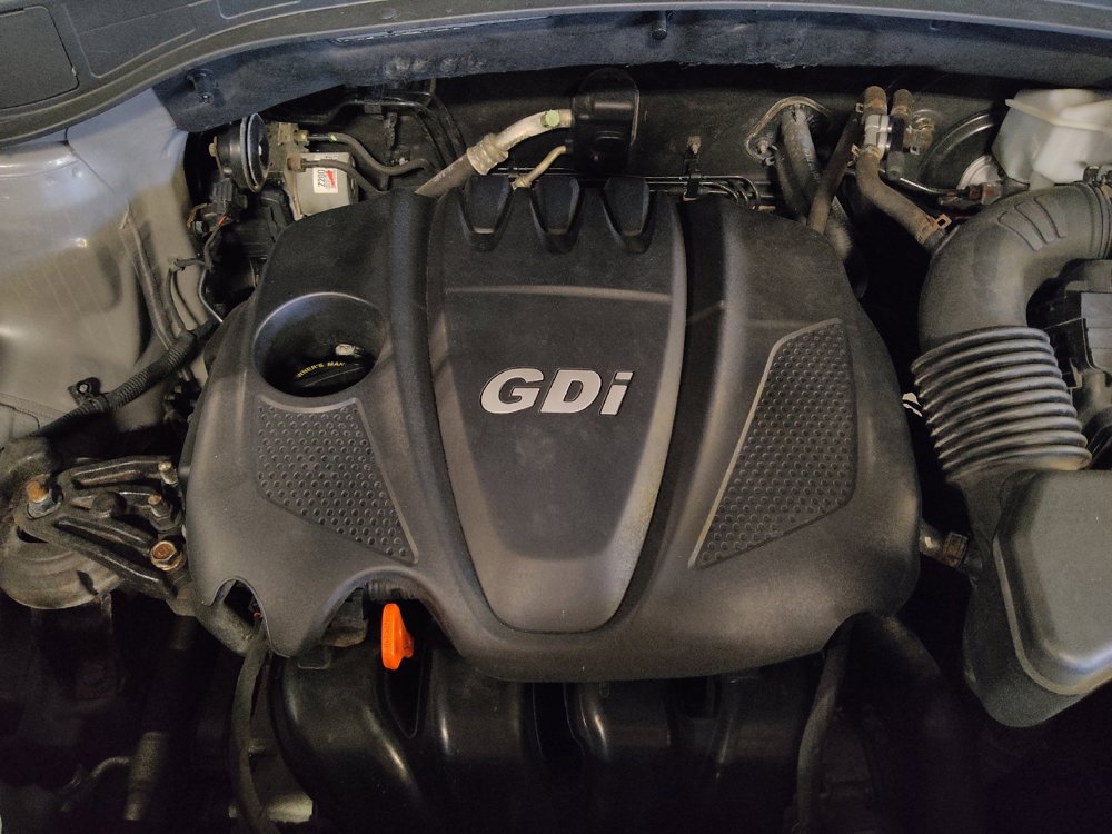 Used 2014 Hyundai Santa Fe Sport FWD image 30