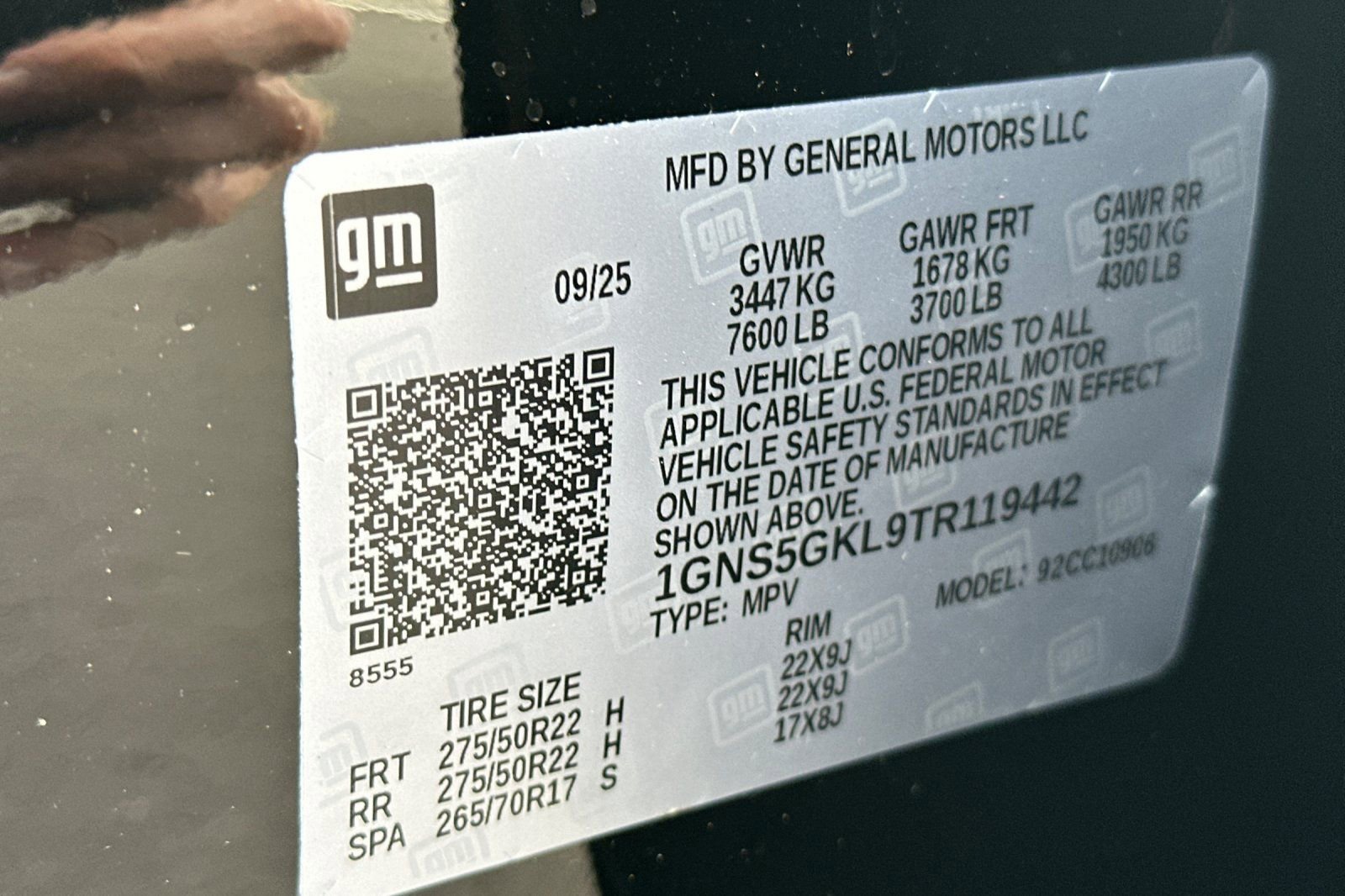 New 2026 Chevrolet Suburban High Country w/ LPO, Illumination Package image 30