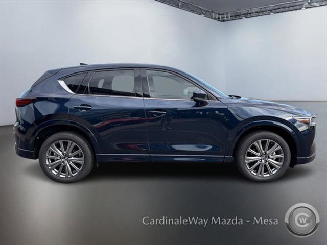 New 2025 MAZDA CX-5 Signature image 3