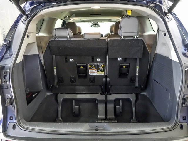 Certified 2024 Toyota Sienna XLE image 22