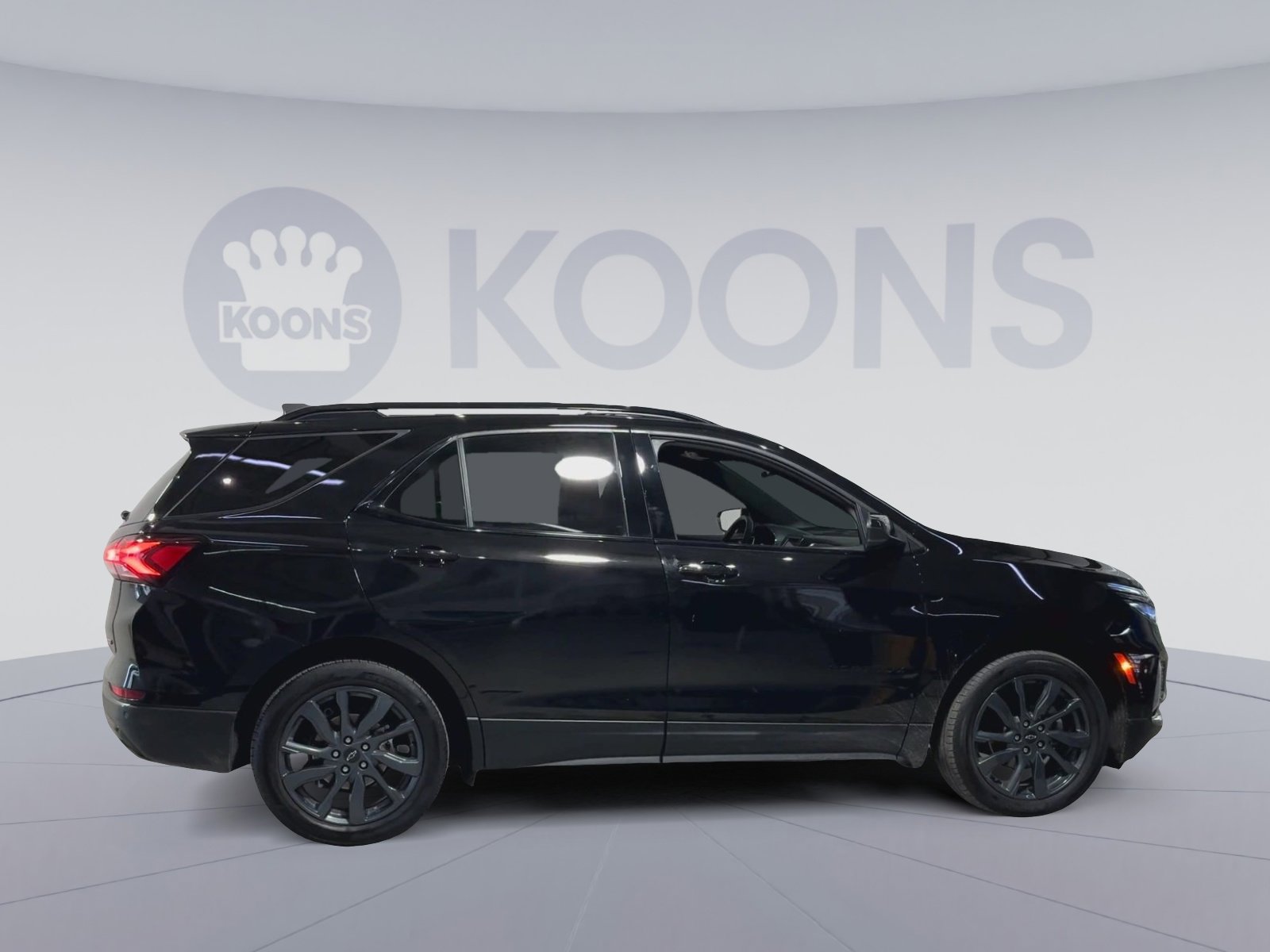 Used 2023 Chevrolet Equinox RS image 12