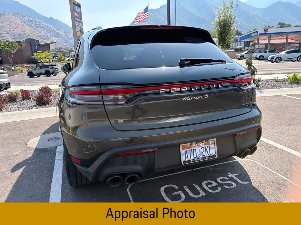 Certified 2023 Porsche Macan S AWD/4WD image 14