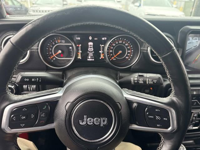 Used 2019 Jeep Wrangler Unlimited Sahara AWD/4WD image 28