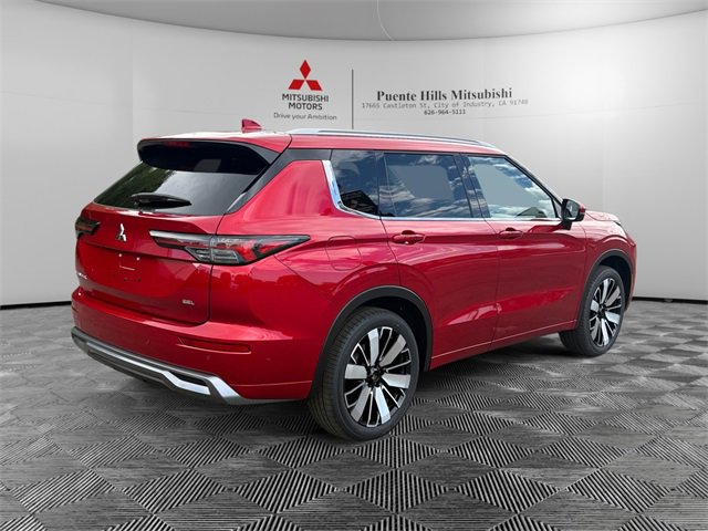 New 2025 Mitsubishi Outlander SEL image 5