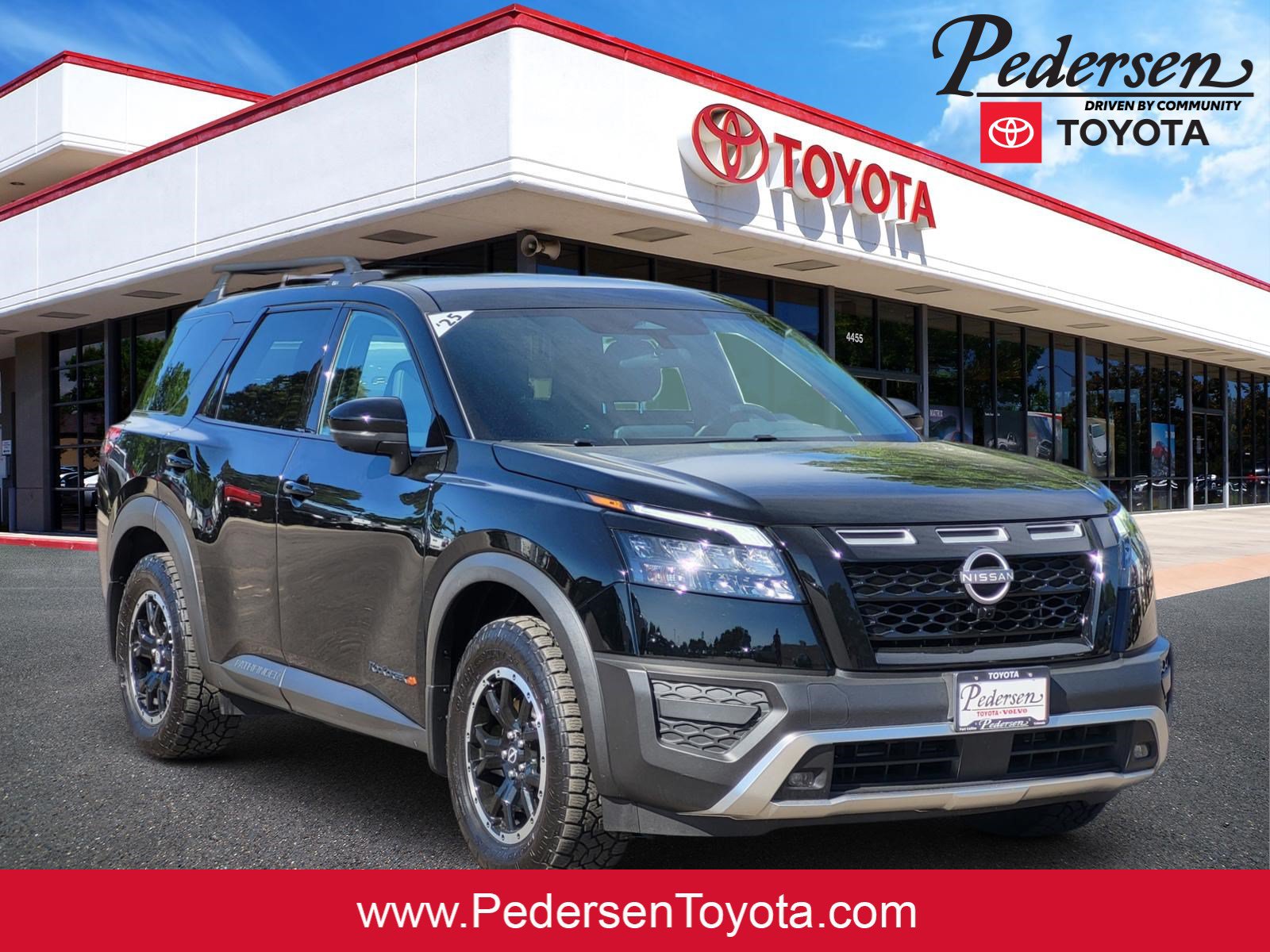 Used 2025 Nissan Pathfinder Rock Creek