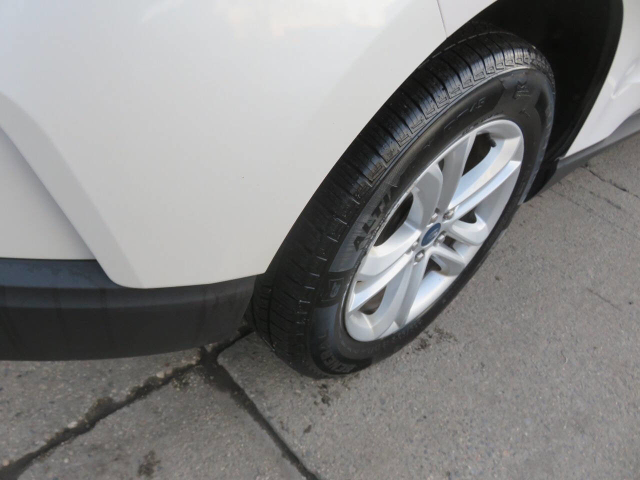 Used 2019 Ford Edge SEL w/ Equipment Group 201A image 37