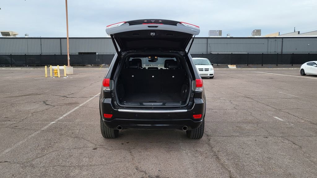 Used 2018 Jeep Grand Cherokee Overland image 11